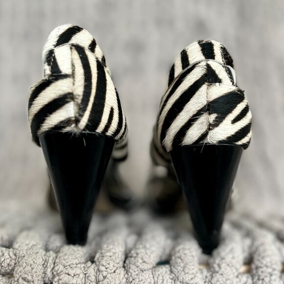 Chanii B Coco Zebra Black & White Heel Sandals Size 7.5 - Picture 4 of 16